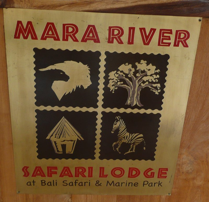 Mara River Lodge sign