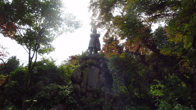 Statue of Itagaki Taisuke