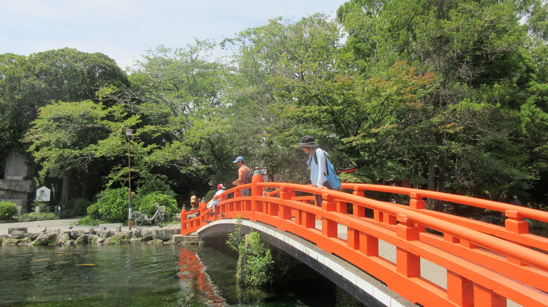 Takae on the Kamiji Bridge