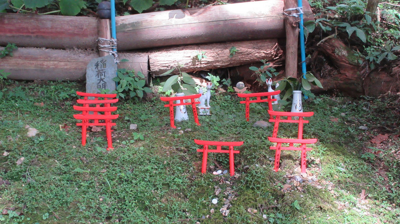 Miniature Torii