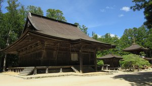 Daie-dō (Great Gathering Hall)