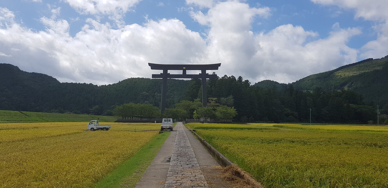 Photo of the Ōtorii (Great Torii) with Mobile Phone