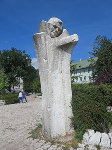 Monument to Duro Dakovic
