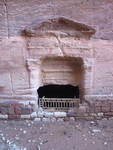Tomb 57