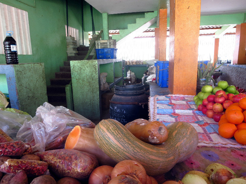 Local Market in Espargos