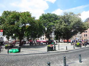 Herbes-Agora Square
