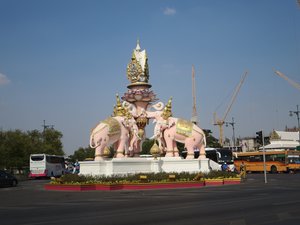 Pink Elephant Roundabout