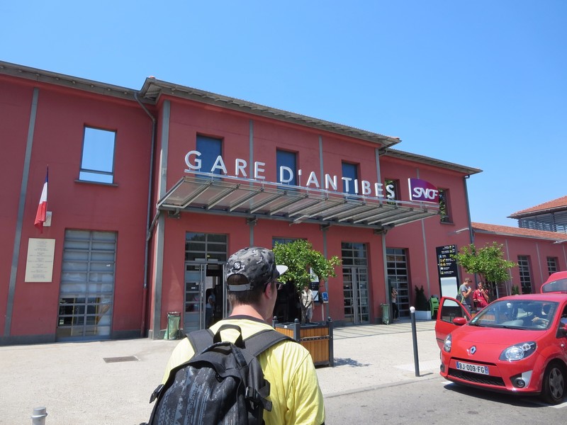 Antibes Train Station