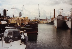 HMS Sheraton and HMS Brinton