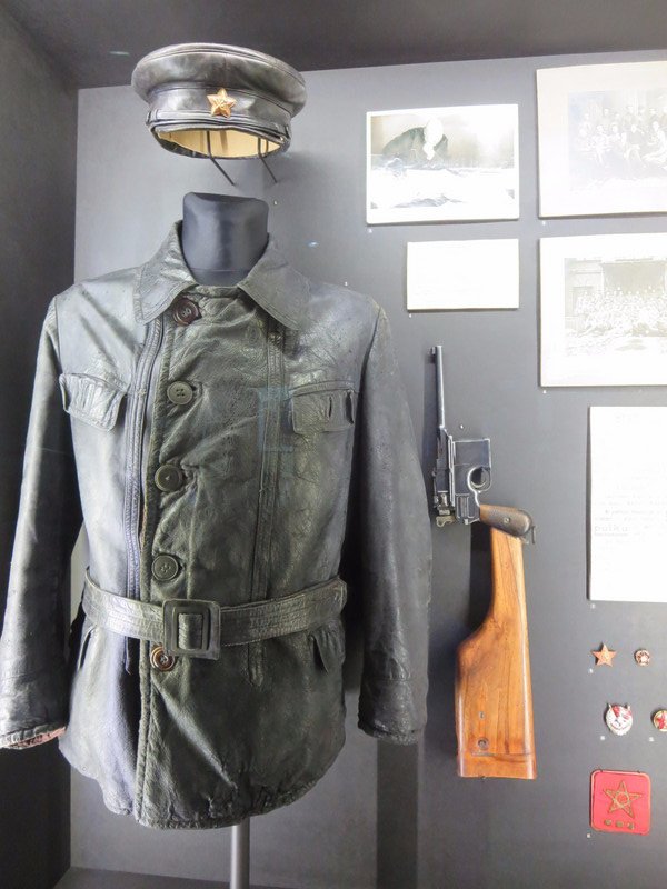 Latvijas Kara Muzejs