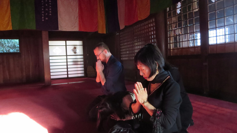 Praying Before the Kannon