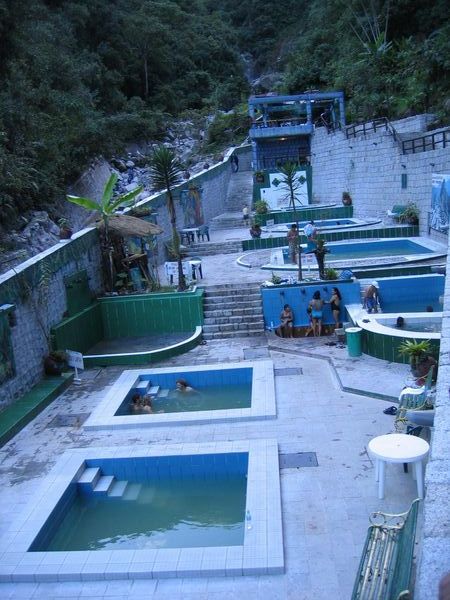 The "wonderful" hot springs in Aguas Callientes.....