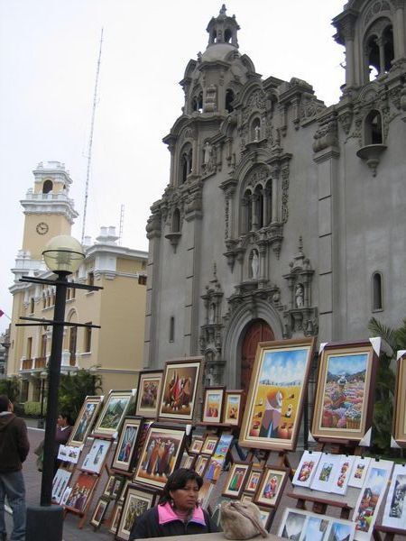 Art markets in Miraflores.