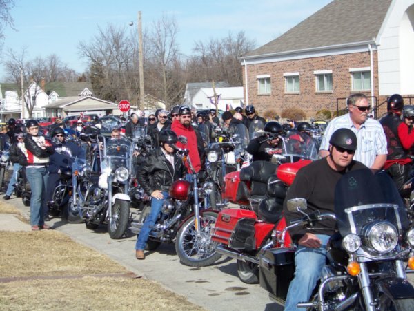 Patriot Guard Ready to Leave