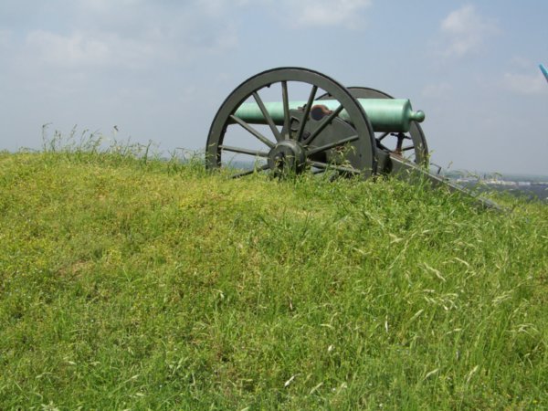 Cannon overlooking the city