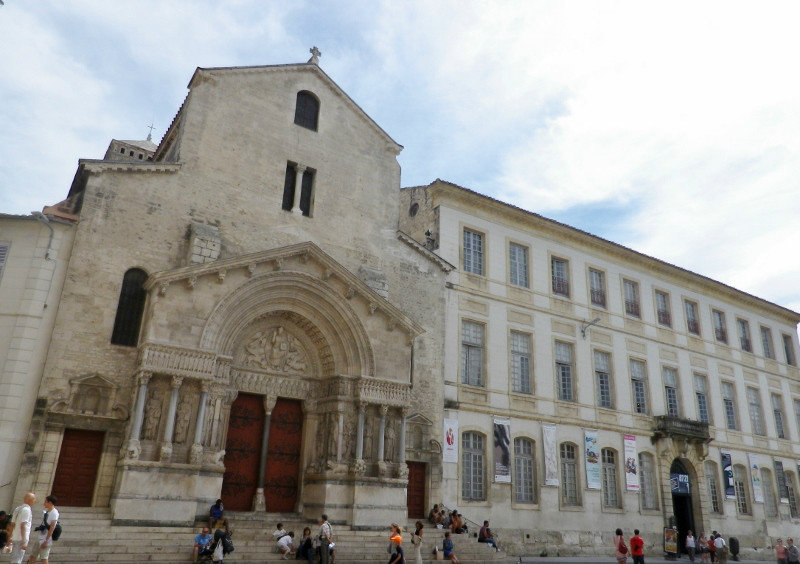 Arles to Gallician