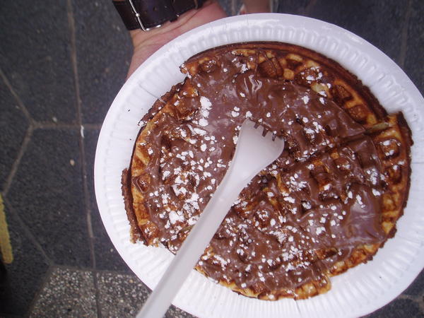 Waffles with nutella