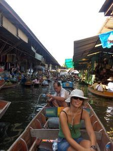 Siobhan up early at Dansouek Floating markets.