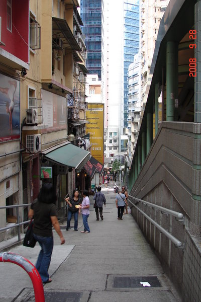 Escalator alley