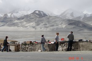 Kyrgyz mountain market stands