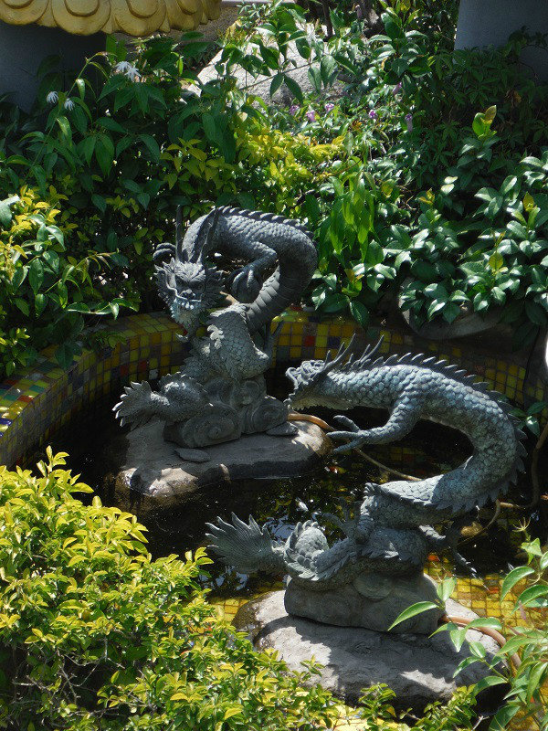 Wonderful garden sculptures