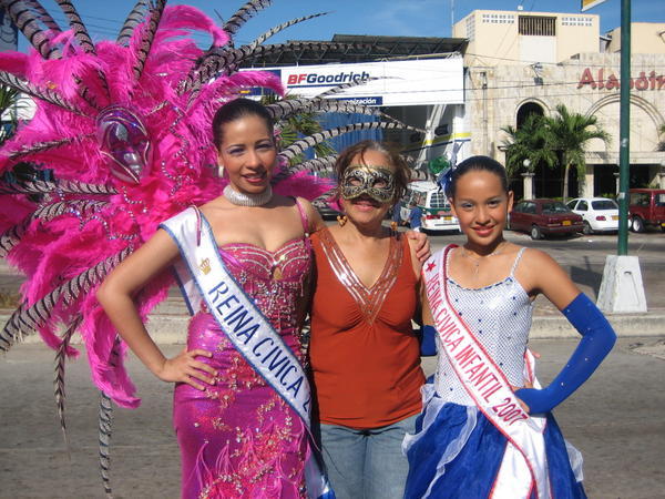 Rochy's mum, sandwiched between two more Carnival representatives