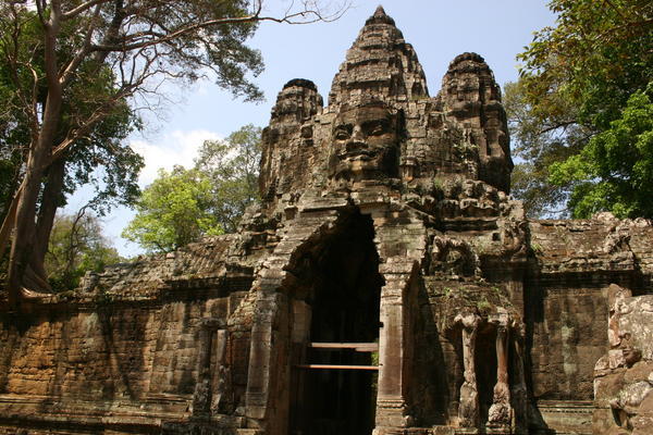 Angkor-a gateway