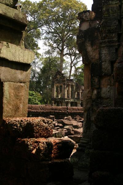 Angkor-Angkor Khan