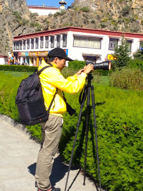 A Devoted Photographer :)