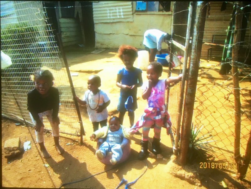 6 Happy Soweto Children. 