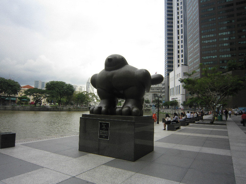 Bird statue symbolising Peace