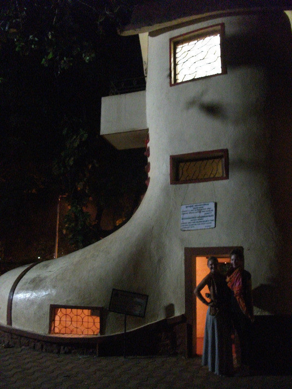 Giant shoe in the hanging gardens