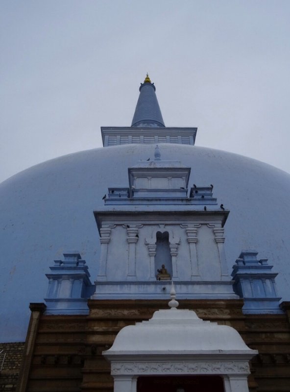 Anuradhapura - Ruvanvelisaya Dagoba