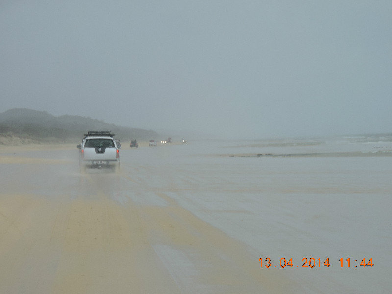 Driving on 75 Mile Beach - Fraser Island