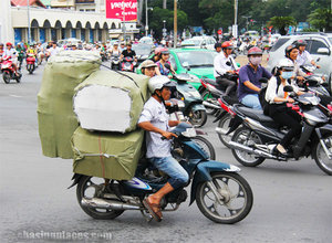 Tackling the Heavy Traffic in Ben Thanh Market