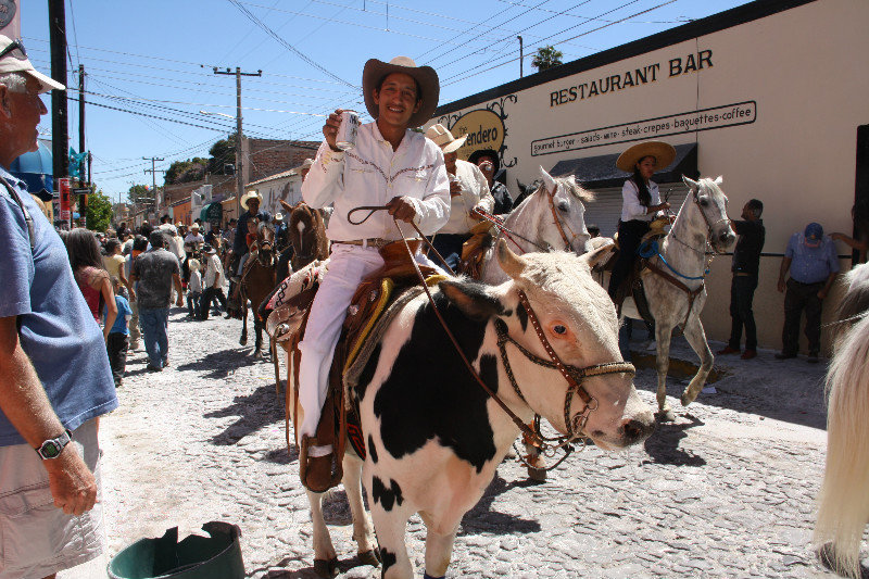 Carnival in Ajijic Bull riding