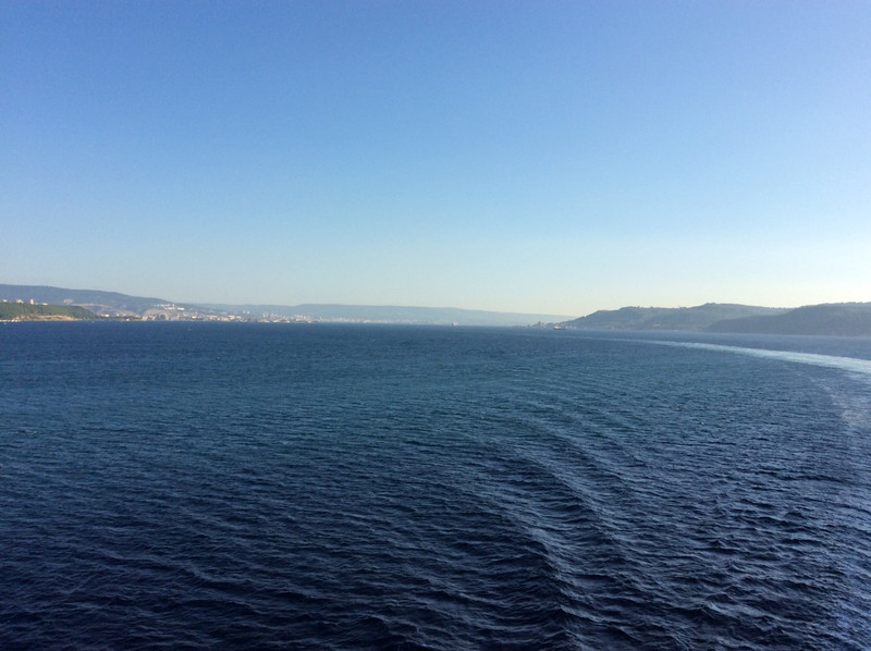 Sailing through the Dardanelles