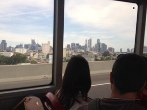 Melbourne from the Skybus
