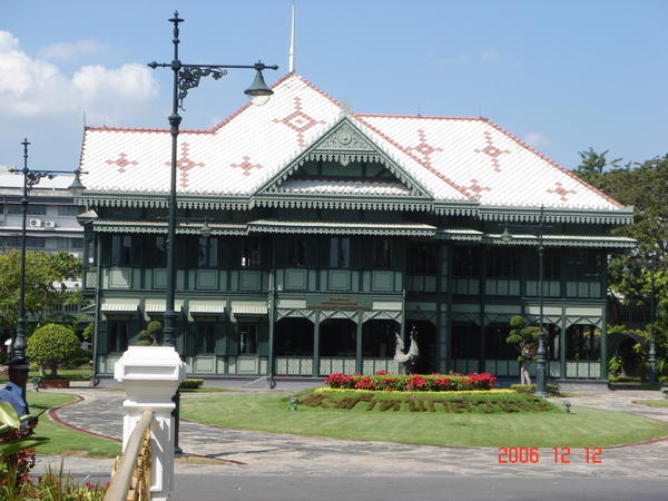 Vimanmek Palace-1