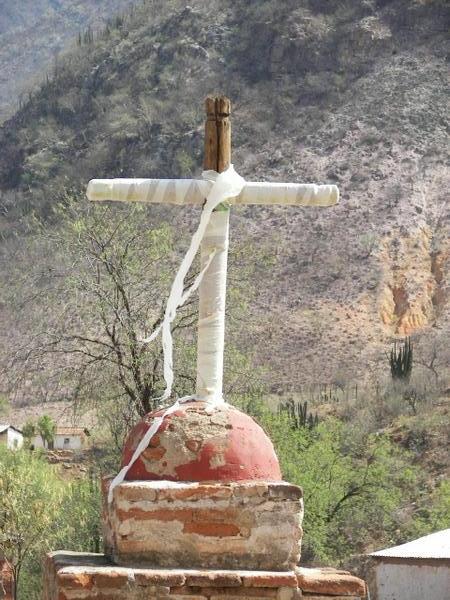 The cross at Destivo