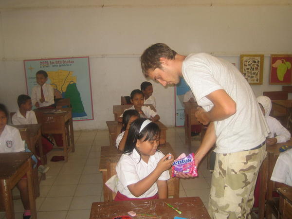 Pa besok i skolan i Gorontalo