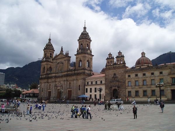 Plaza Bolívar, Bogotá II