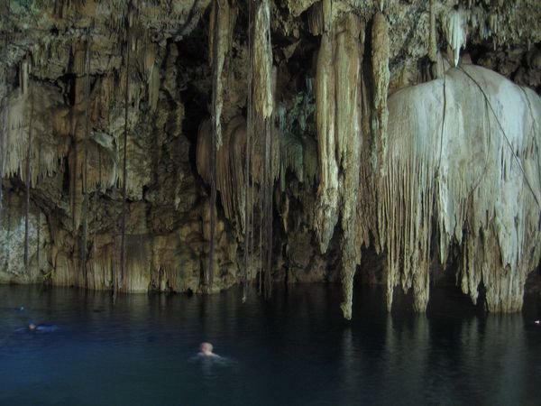 Cenote Dzitnup or Xkekén