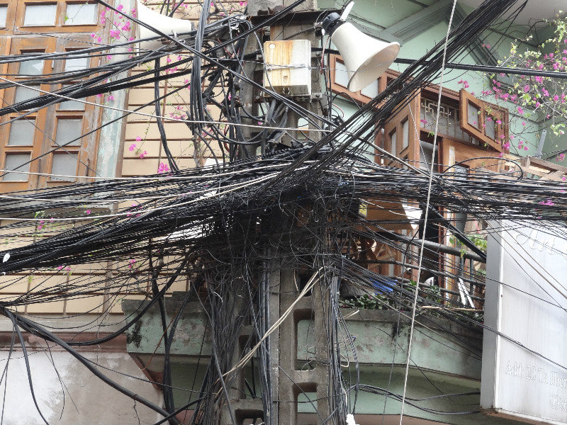 Wiring in Hanoi