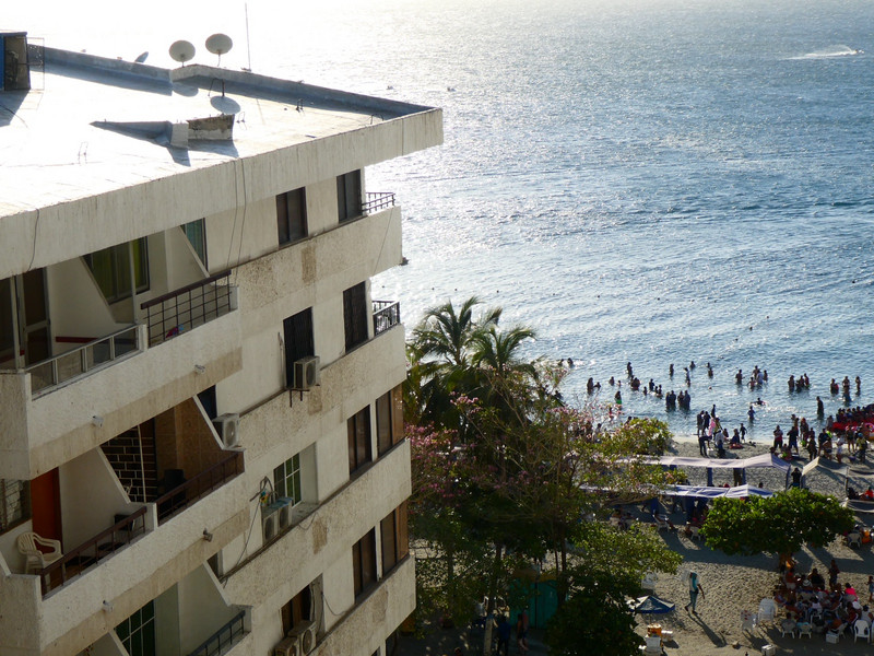 Rodadero Beach - view from 9th floor apartment 