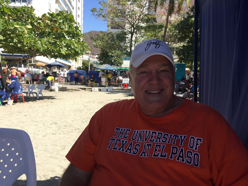 Rodadero Beach- Happy guy, Walter