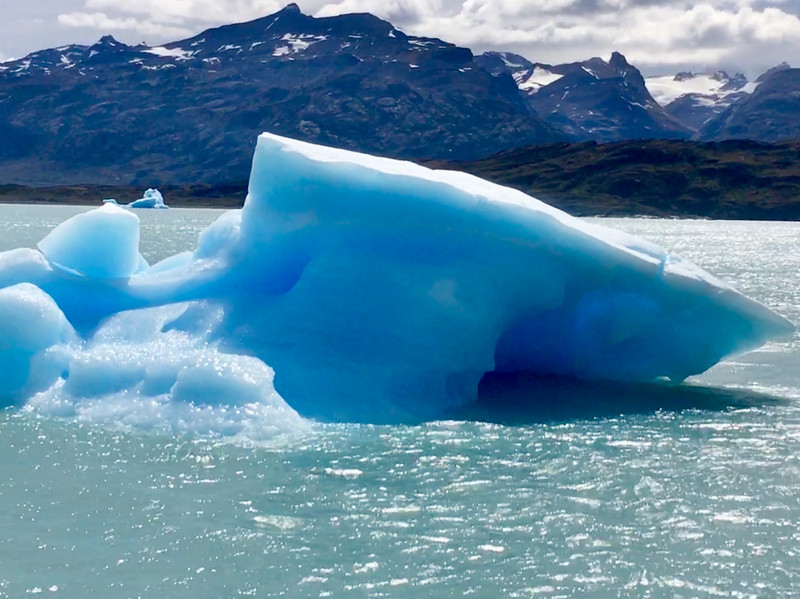 Bloc de glace plus communément appelé iceberg 