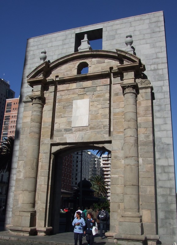 Puerta de la Ciudadela 