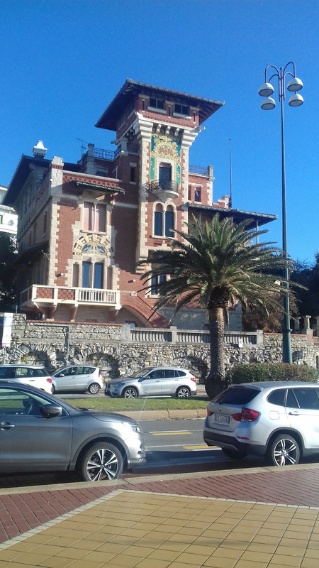 Beautiful building along Corso Italia