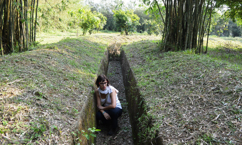 Trenches at Vịnh Mốc